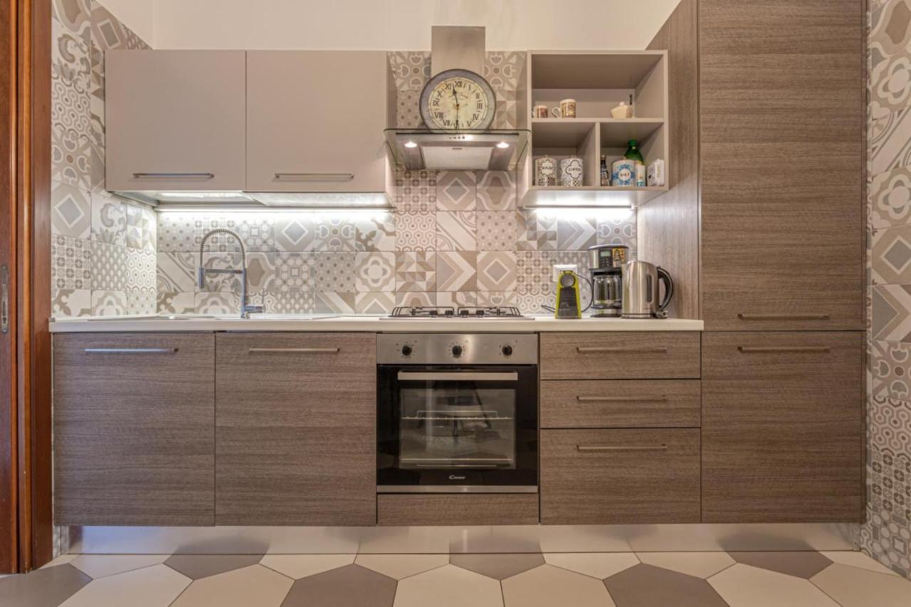 Elfaro Kitty - Stylish Apartment Close To S. Peter Roma Exterior foto